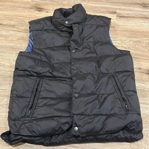 American eagle men’s medium puffy vest
